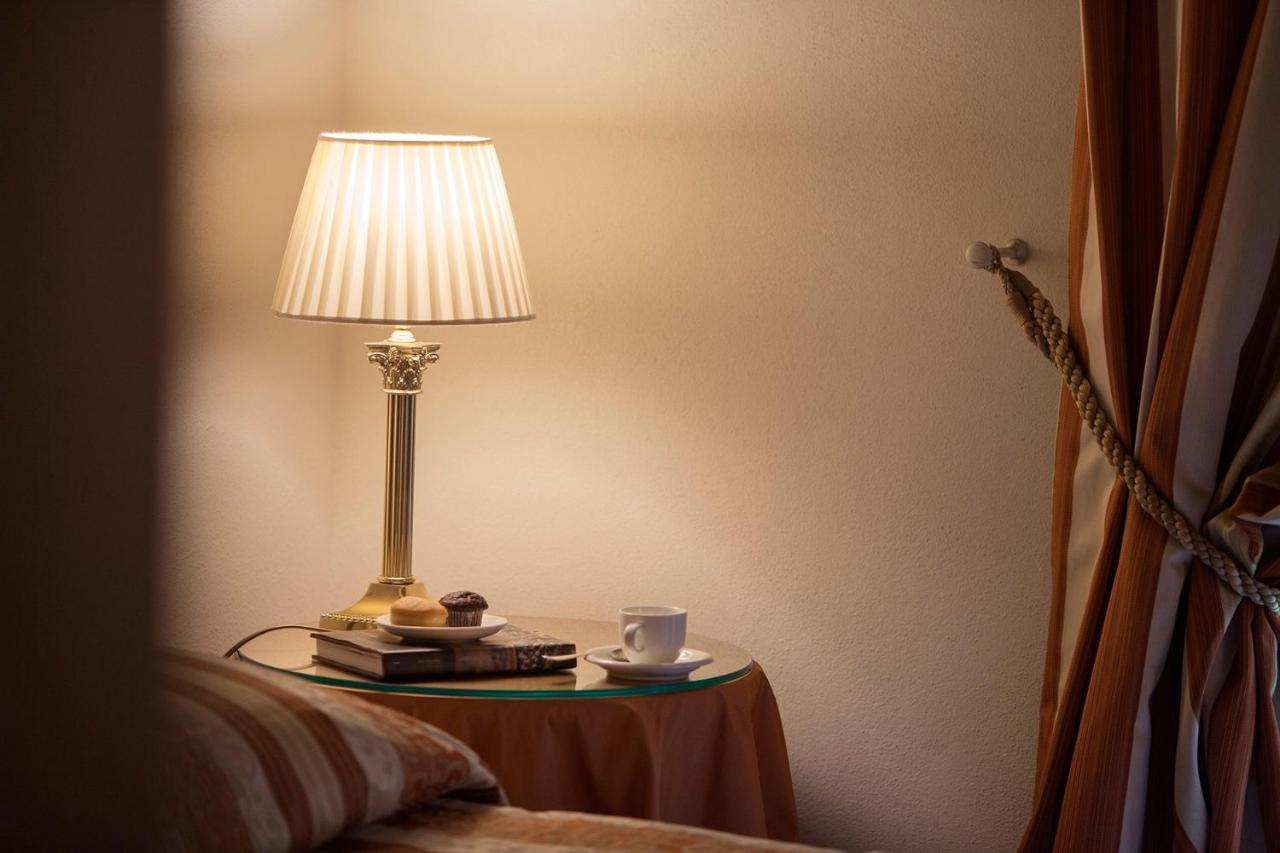 Hotel Villa Giona 산피에트로인카리아노 외부 사진