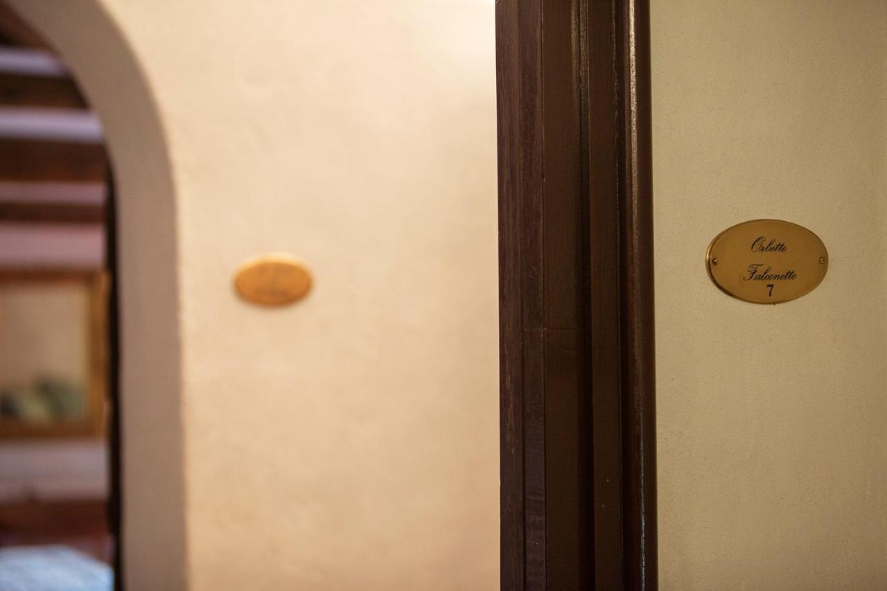 Hotel Villa Giona 산피에트로인카리아노 외부 사진