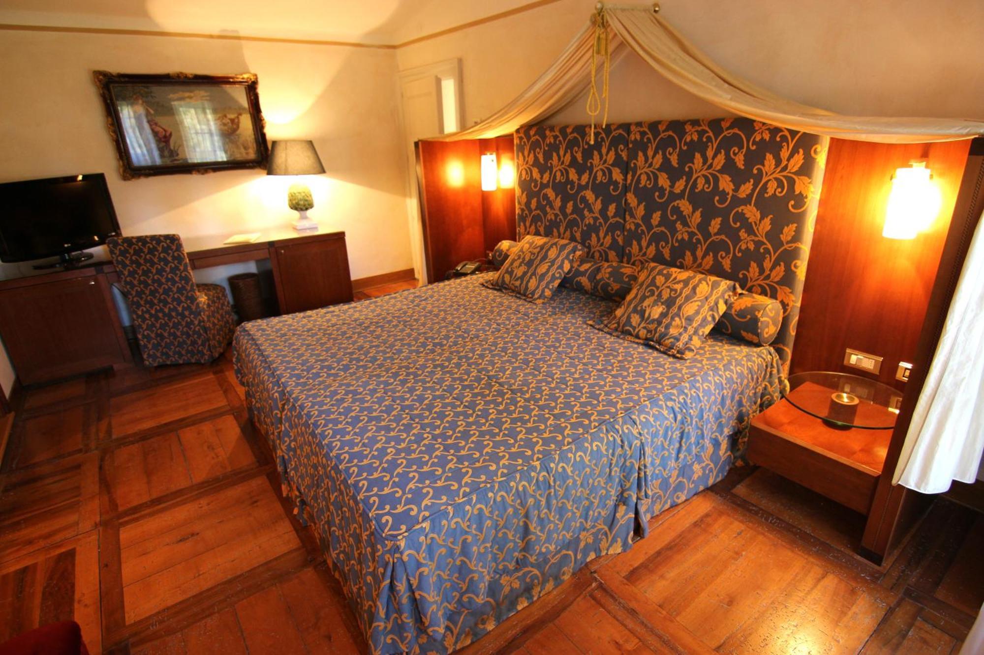 Hotel Villa Giona 산피에트로인카리아노 외부 사진